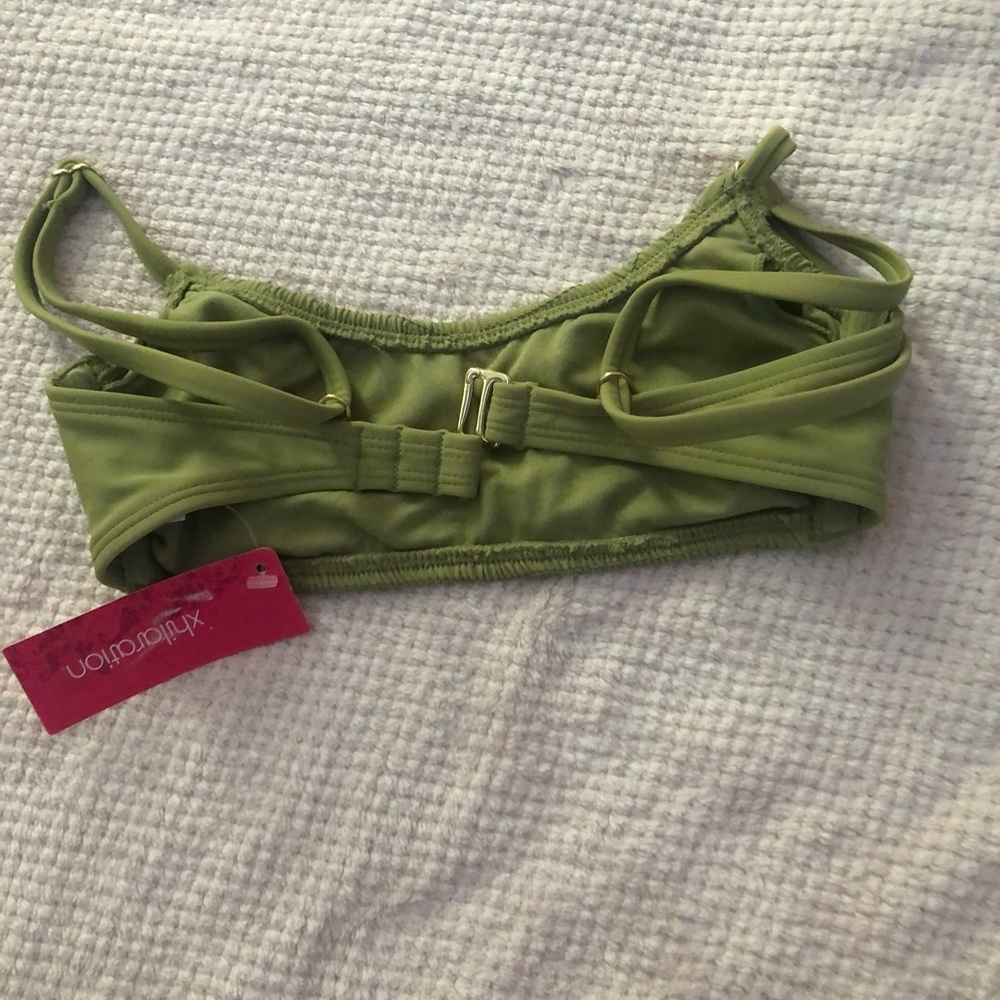 Target Bathing suit top - Picture 4 of 10